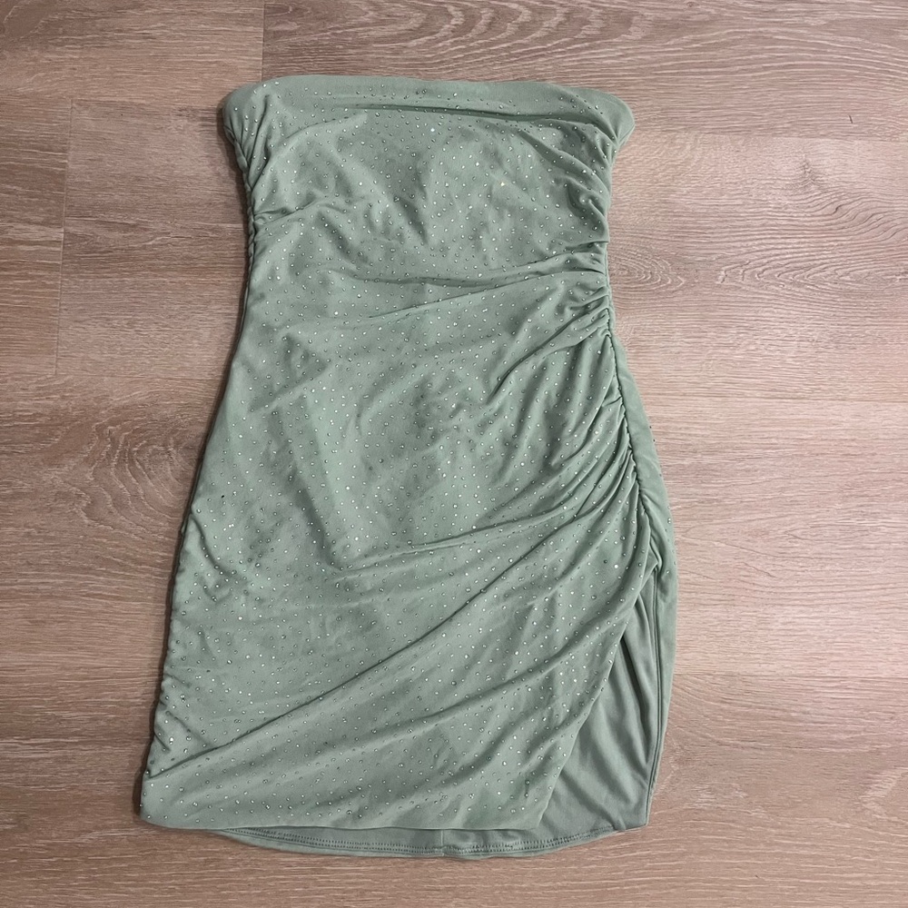 Lucy in the Sky Green Asymmetrical Ruched Bodycon Dress